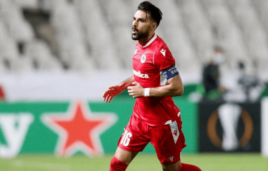 凭借默契的 凭借默契的